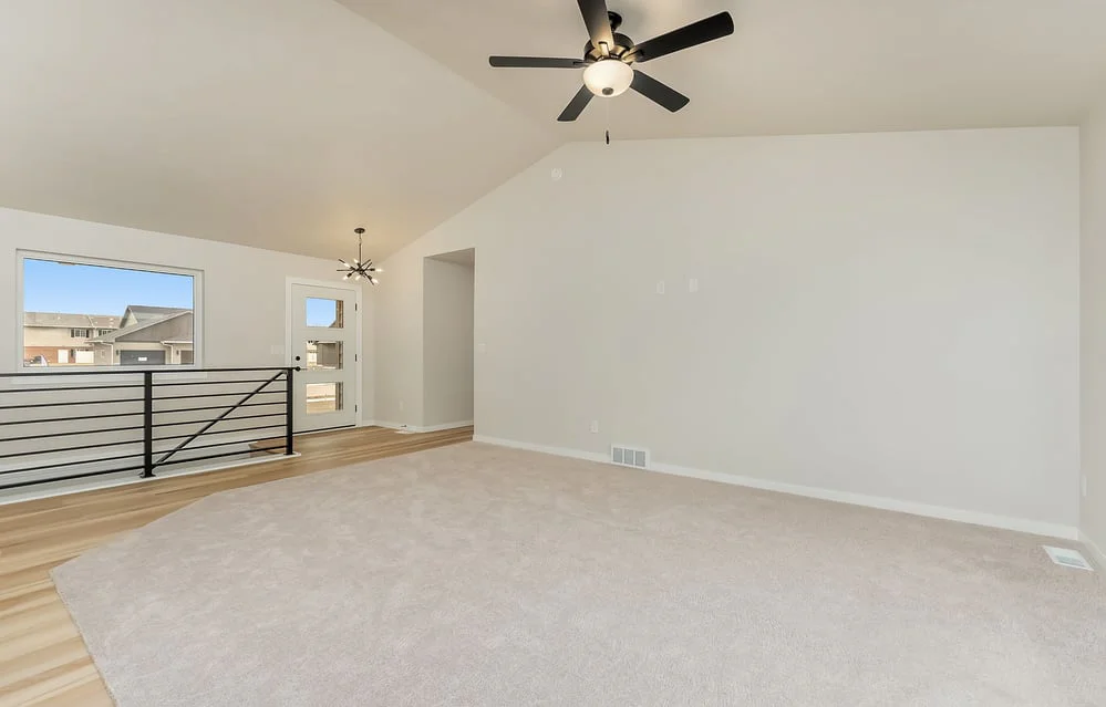 15-custom-1301 N Poplar Ave-32