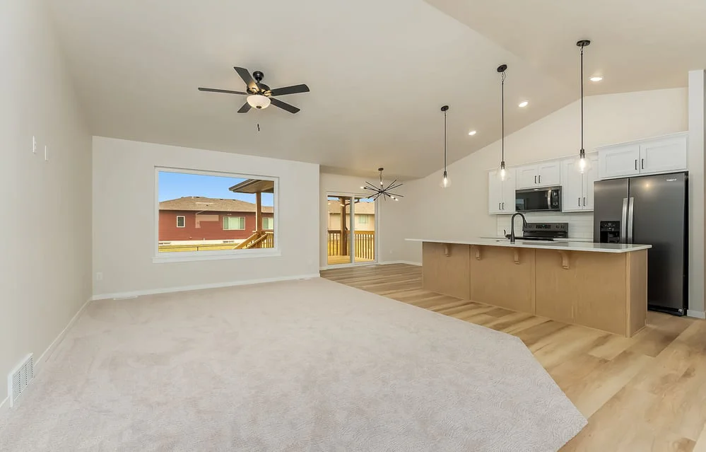 16-custom-1301 N Poplar Ave-35