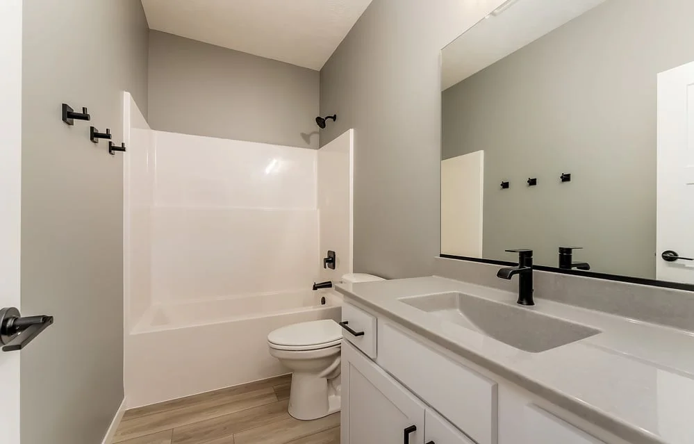 19-custom-2033 S Sonoma Pl-40
