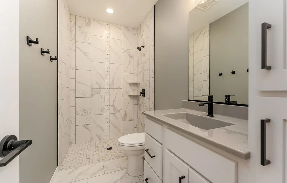 4-custom-2033 S Sonoma Pl-6